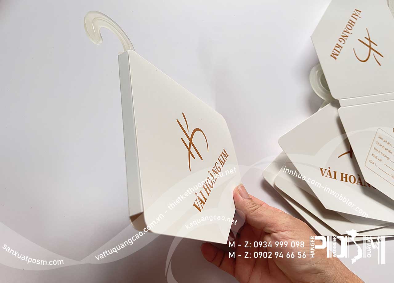 hanger mẫu vải vuông Móc treo mẫu vải hình hộp vuông treo vải nhẹ, vải silk, treo khăn ... - Ảnh 3